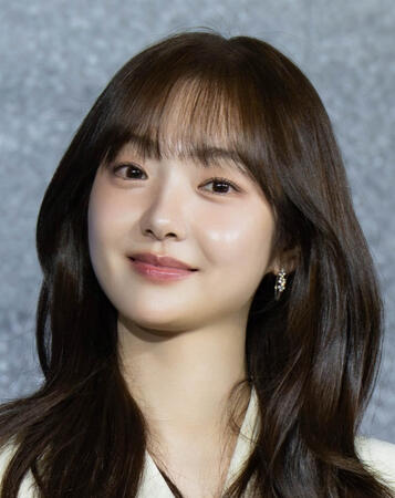 KIM HYEJUN