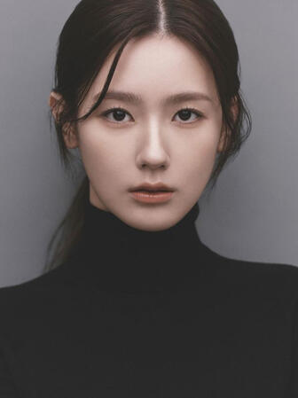 CHO MIYEON CHO MIYEON
